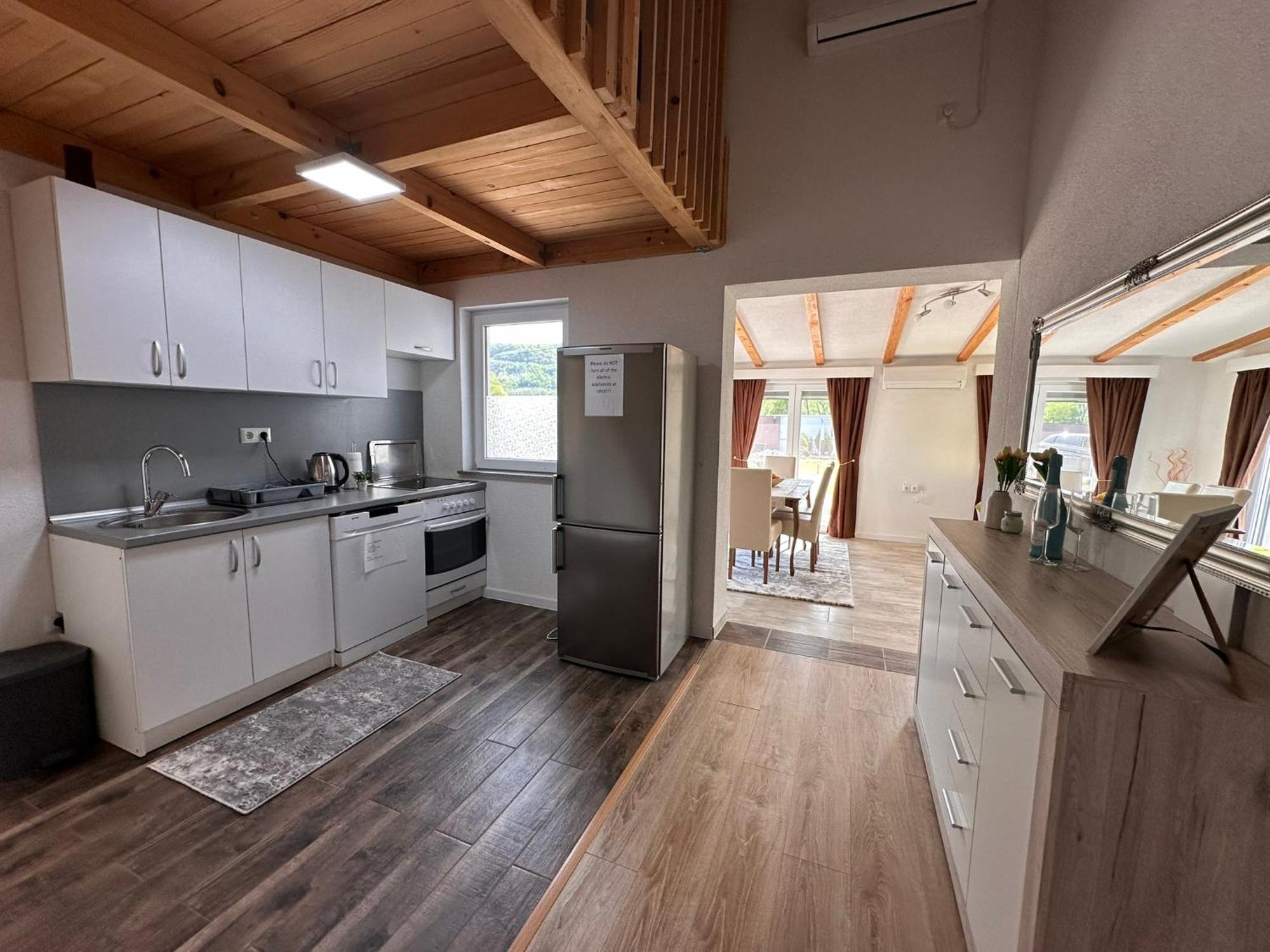 Holiday Home Emma بيهاتش المظهر الخارجي الصورة